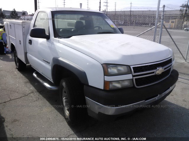 1GBHC24UX6E112789 - 2006 CHEVROLET SILVERADO C2500 HEAVY DUTY WHITE photo 1