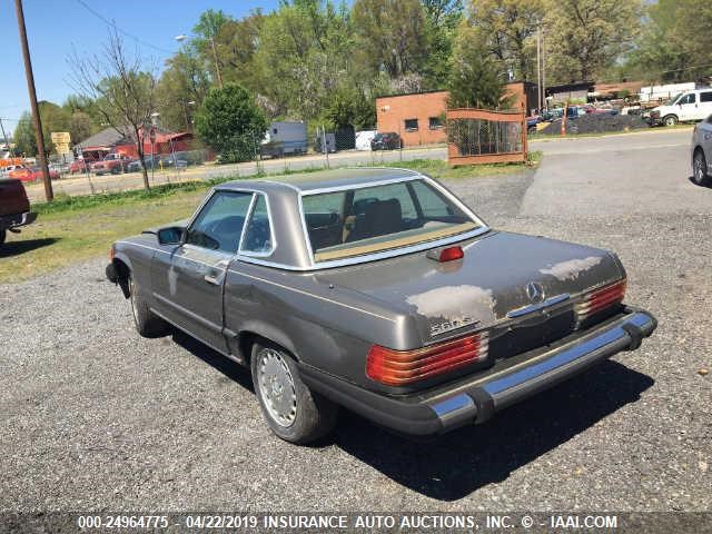 WDBBA48D6HA062978 - 1987 MERCEDES-BENZ 560 SL TAN photo 3