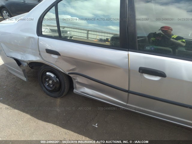 2HGES16354H636293 - 2004 HONDA CIVIC DX VP SILVER photo 6