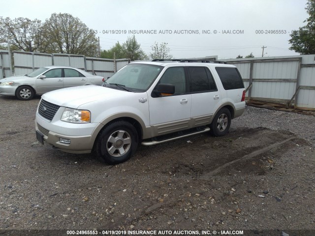 1FMFU18516LA14058 - 2006 FORD EXPEDITION EDDIE BAUER WHITE photo 2