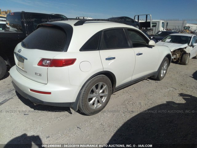 JNRAS08U36X101149 - 2006 INFINITI FX35 WHITE photo 4