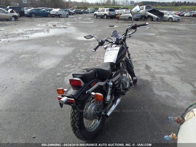 JH2MC13055K101886 - 2005 HONDA CMX250 C BLACK photo 4