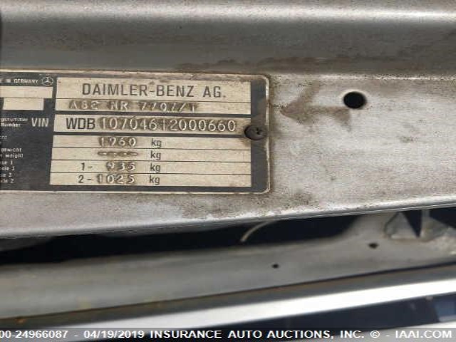 WDB10704612000660 - 2001 MERCEDES-BENZ 2 DOOR  SILVER photo 9