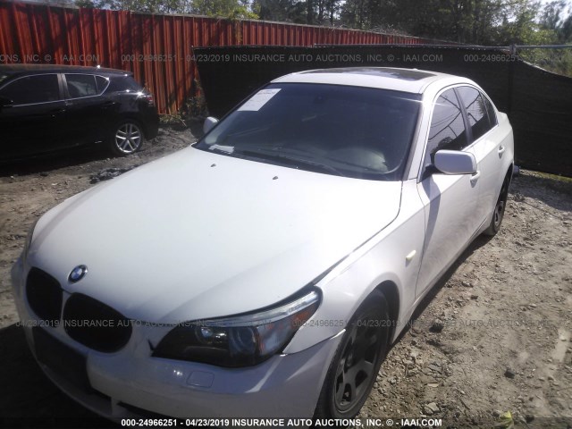 WBANA53524B850999 - 2004 BMW 525 I WHITE photo 2