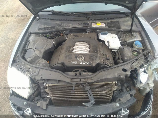 WVWWH63B14E265652 - 2004 VOLKSWAGEN PASSAT GLX GRAY photo 10