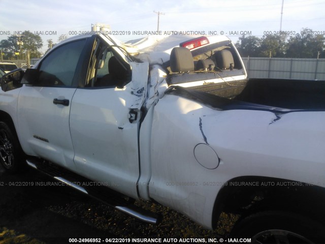 5TFRM5F12EX069795 - 2014 TOYOTA TUNDRA DOUBLE CAB SR/SR5 WHITE photo 6