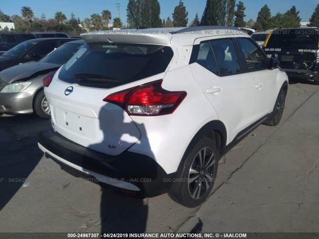 3N1CP5CU9JL522671 - 2018 NISSAN KICKS S/SR/SV WHITE photo 4