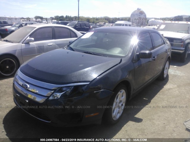 3FAHP0HA6BR235393 - 2011 FORD FUSION SE BLACK photo 2