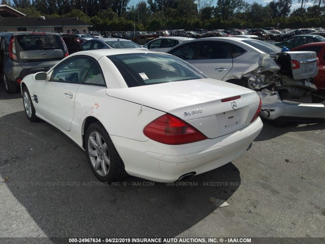 WDBSK75F33F043983 - 2003 MERCEDES-BENZ SL 500R WHITE photo 3