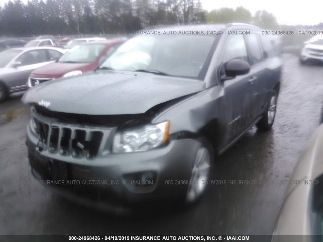 1C4NJDBB7DD253386 - 2013 JEEP COMPASS SPORT GRAY photo 2