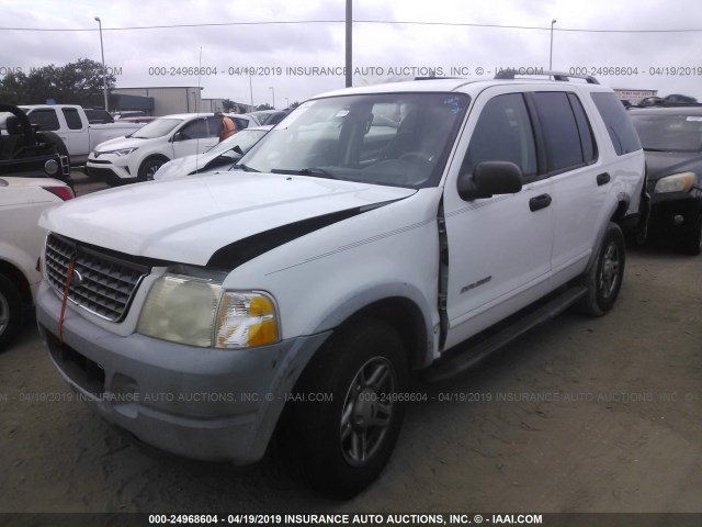 1FMZU72E92UA45863 - 2002 FORD EXPLORER XLS WHITE photo 2