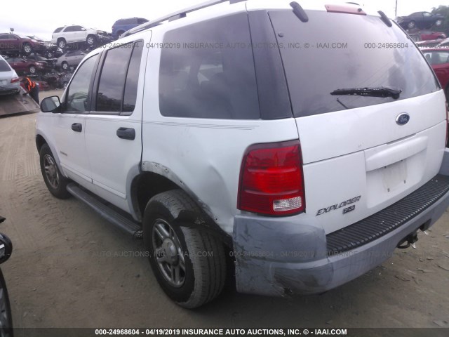 1FMZU72E92UA45863 - 2002 FORD EXPLORER XLS WHITE photo 3