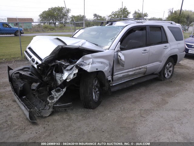 JTEZU14R258031085 - 2005 TOYOTA 4RUNNER SR5/SPORT SILVER photo 2