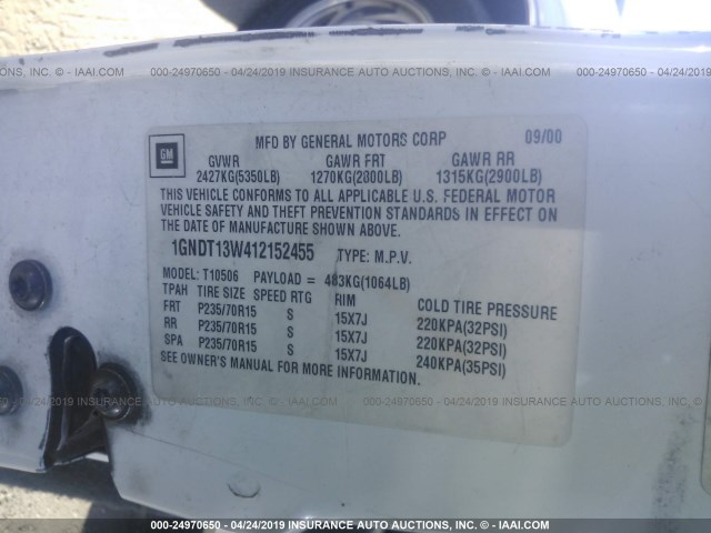 1GNDT13W412152455 - 2001 CHEVROLET BLAZER WHITE photo 9