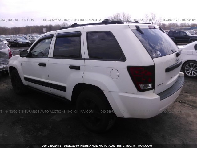 1J4HR48N75C504285 - 2005 JEEP GRAND CHEROKEE LAREDO/COLUMBIA/FREEDOM 白色 照片 3
