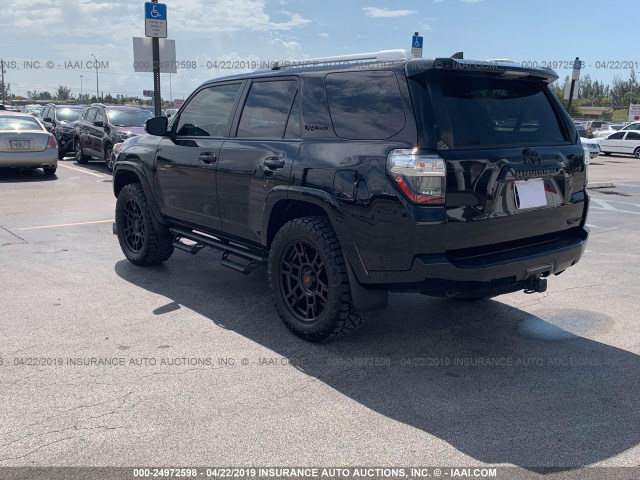 JTEBU5JR2J5545107 - 2018 TOYOTA 4RUNNER SR5 PREM/LTDL/TRAIL/TRD BLACK photo 3