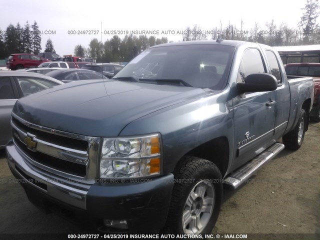 1GCEK29J59Z281776 - 2009 CHEVROLET SILVERADO K1500 LT BLUE photo 2