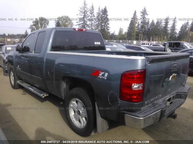 1GCEK29J59Z281776 - 2009 CHEVROLET SILVERADO K1500 LT BLUE photo 3