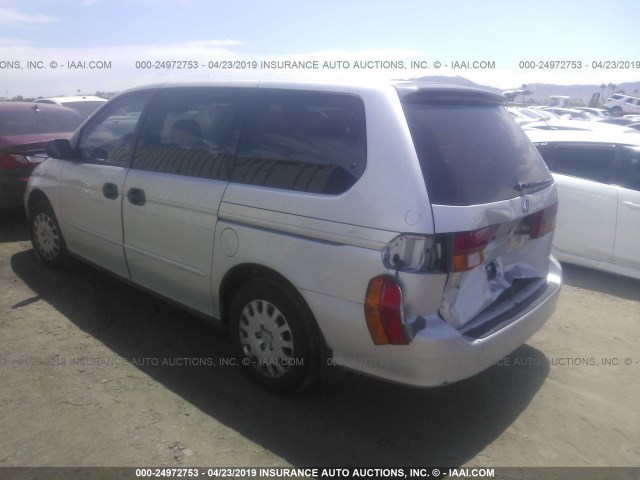 5FNRL18502B045884 - 2002 HONDA ODYSSEY LX SILVER photo 3