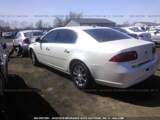 1G4HD57218U164708 - 2008 BUICK LUCERNE CXL WHITE photo 3