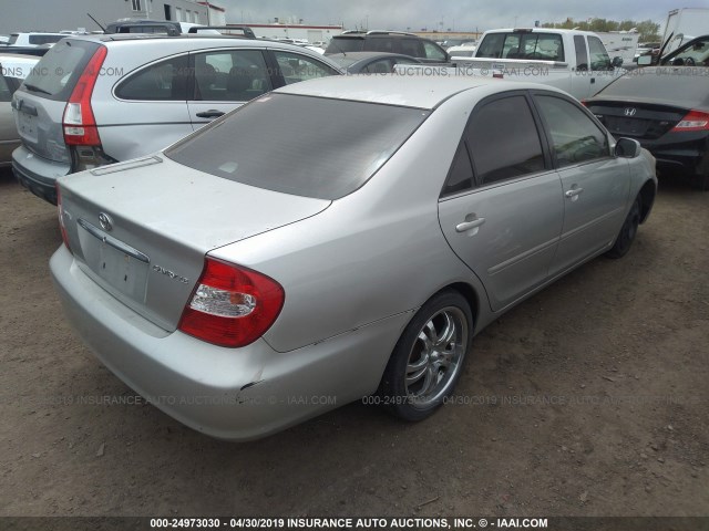 4T1BE32K83U179424 - 2003 TOYOTA CAMRY LE/XLE/SE SILVER photo 4