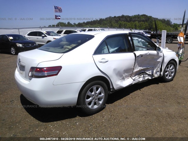 4T1BF3EK3BU685430 - 2011 TOYOTA CAMRY SE/LE/XLE WHITE photo 4