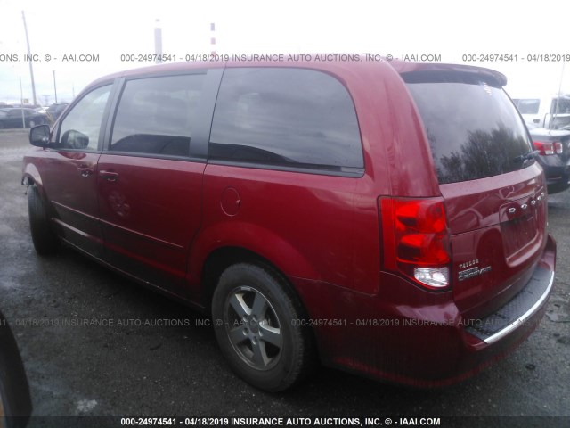 2C4RDGCG0DR502466 - 2013 DODGE GRAND CARAVAN SXT RED photo 3