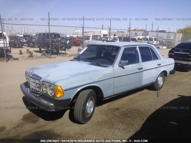 WDBAB23A5CB341609 - 1982 MERCEDES-BENZ 240 D Light Blue photo 2