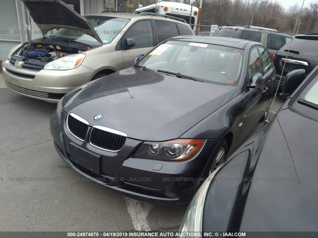 WBAVC73528KP39302 - 2008 BMW 328 XI SULEV GRAY photo 2