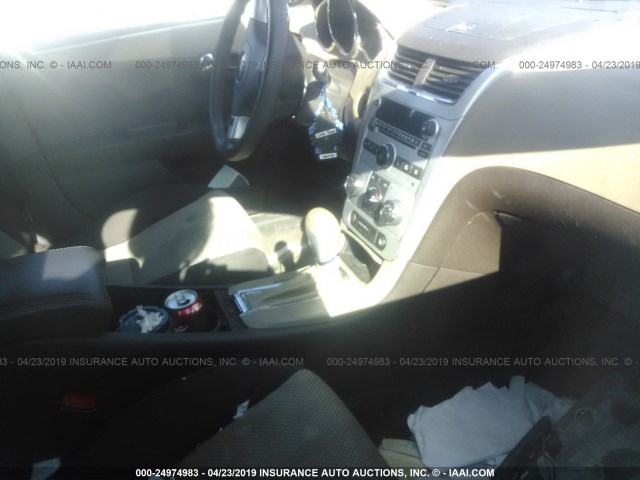 1G1ZG57B794161788 - 2009 CHEVROLET MALIBU LS SILVER photo 5