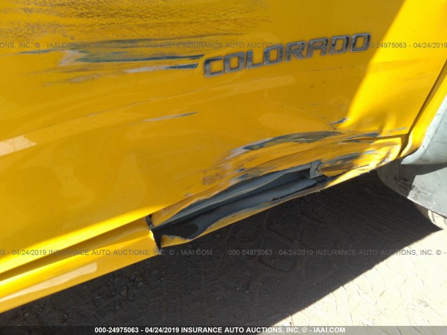 1GCDT136X58136983 - 2005 CHEVROLET COLORADO YELLOW photo 6