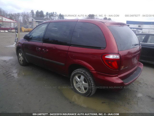 1D4GP45R16B519180 - 2006 DODGE CARAVAN SXT RED photo 3