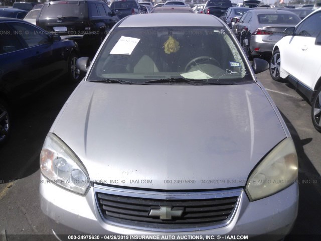 1G1ZS58F98F129590 - 2008 CHEVROLET MALIBU LS SILVER photo 6