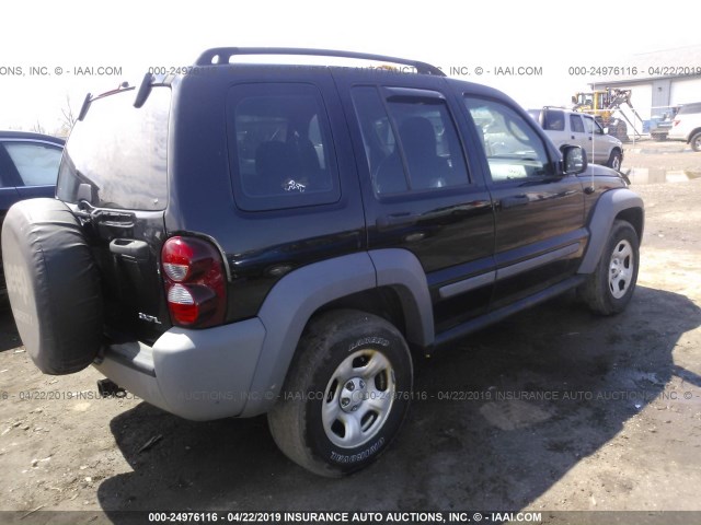 1J4GL48KX5W521003 - 2005 JEEP LIBERTY SPORT BLACK photo 4