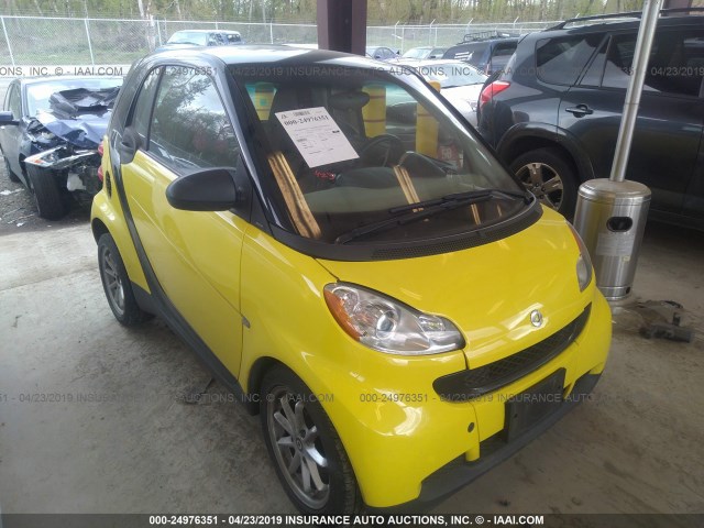 WMEEJ31X88K203025 - 2008 SMART FORTWO PURE/PASSION YELLOW photo 1