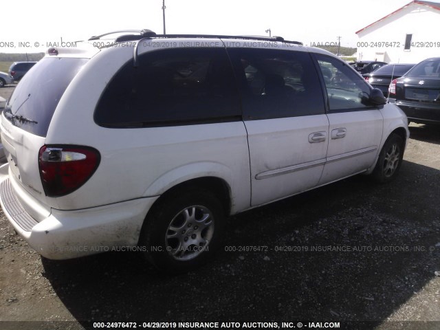 2D4GP44L73R202434 - 2003 DODGE GRAND CARAVAN SPORT WHITE photo 4