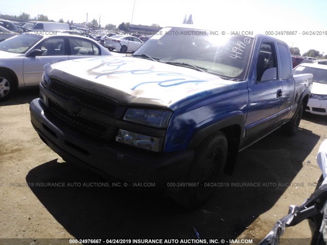 2GCEC19V431134861 - 2003 CHEVROLET SILVERADO C1500 GRAY photo 2