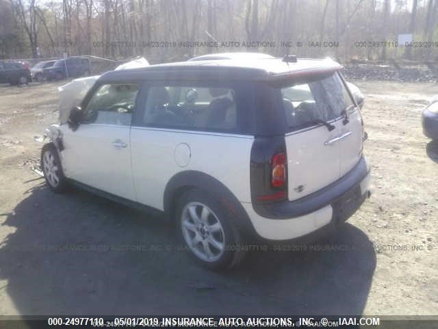 WMWML335X9TX33392 - 2009 MINI COOPER CLUBMAN WHITE photo 3