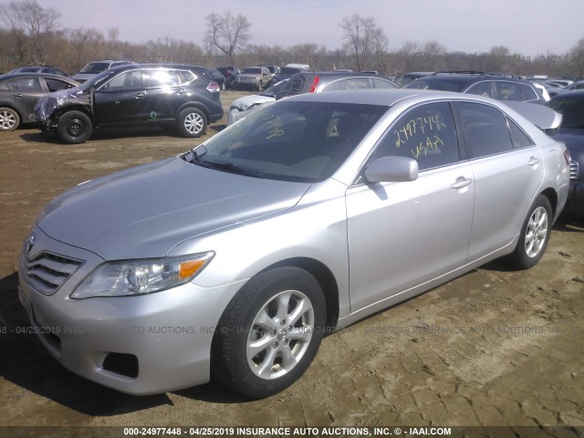 4T1BK3EK2BU622492 - 2011 TOYOTA CAMRY SE/LE/XLE 银色 照片 2