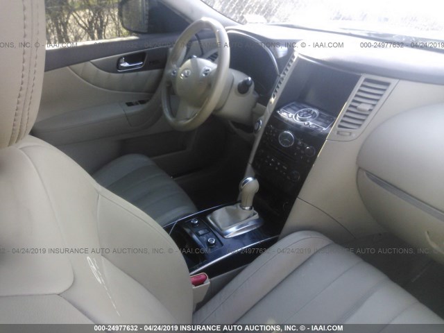 JN8CS1MW1DM170950 - 2013 INFINITI FX37 WHITE photo 5