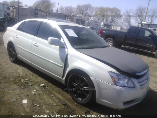 4T1BK36B07U241357 - 2007 TOYOTA AVALON XL/XLS/TOURING/LIMITED WHITE photo 1