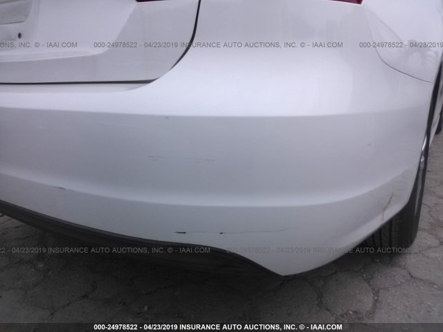 1VWAP7A31DC023838 - 2013 VOLKSWAGEN PASSAT S WHITE photo 6