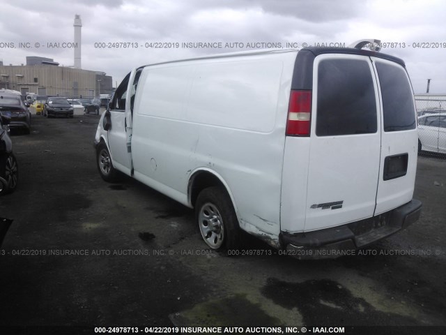 1GCUHAD48A1176514 - 2010 CHEVROLET EXPRESS G1500  WHITE photo 3