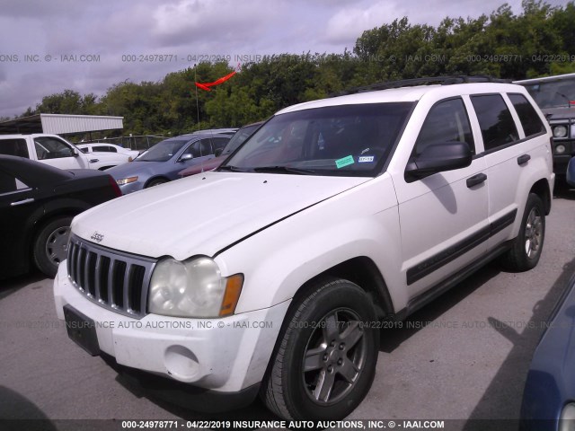 1J4GR48K55C678762 - 2005 JEEP GRAND CHEROKEE LAREDO/COLUMBIA/FREEDOM 白色 照片 2