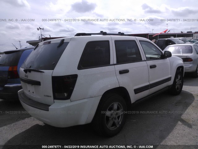 1J4GR48K55C678762 - 2005 JEEP GRAND CHEROKEE LAREDO/COLUMBIA/FREEDOM 白色 照片 4