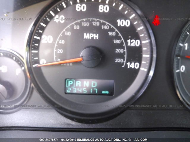 1J4GR48K55C678762 - 2005 JEEP GRAND CHEROKEE LAREDO/COLUMBIA/FREEDOM 白色 照片 7