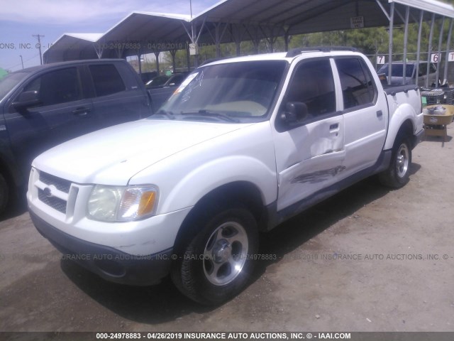 1FMZU67K44UB10775 - 2004 FORD EXPLORER SPORT TR  WHITE photo 2