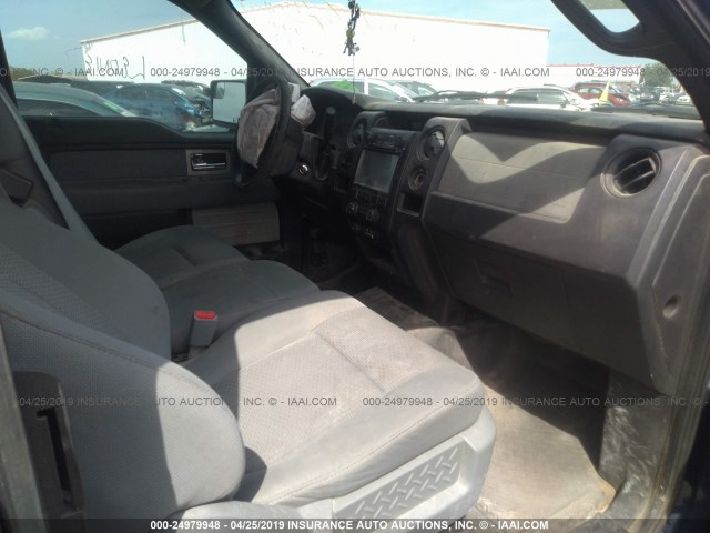 1FTFX1CFXBFC22945 - 2011 FORD F150 SUPER CAB Azul oscuro foto 5