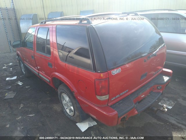 1GNDT13W0Y2349150 - 2000 CHEVROLET BLAZER RED photo 3