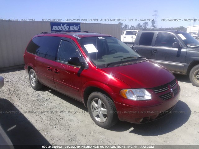 2D4GP44LX5R221045 - 2005 DODGE GRAND CARAVAN SXT MAROON photo 1